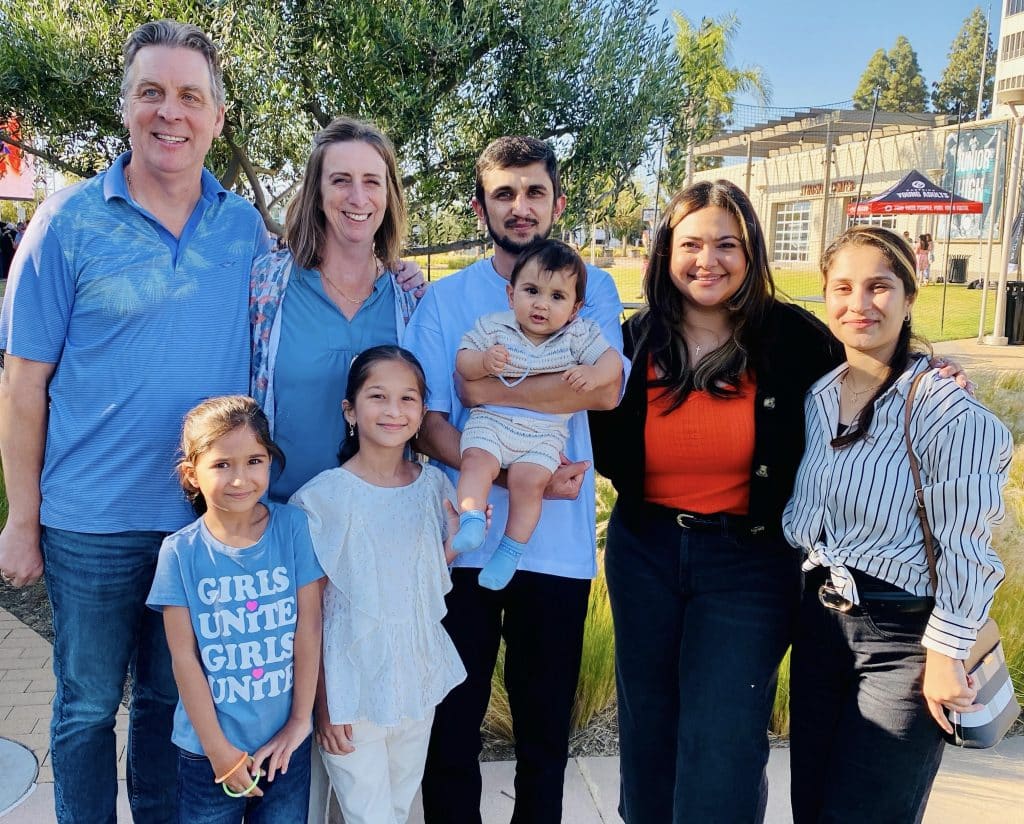 irvine church helps refugees