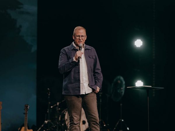 gene-appel-i-GkZ4hPj-X2