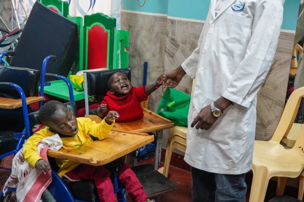 kenya-special-needs-center-20200227-KENAIBAN-Visitors-009