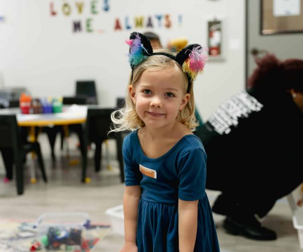volunteer in kidside in irvine
